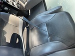 Cab with Seats/armrests