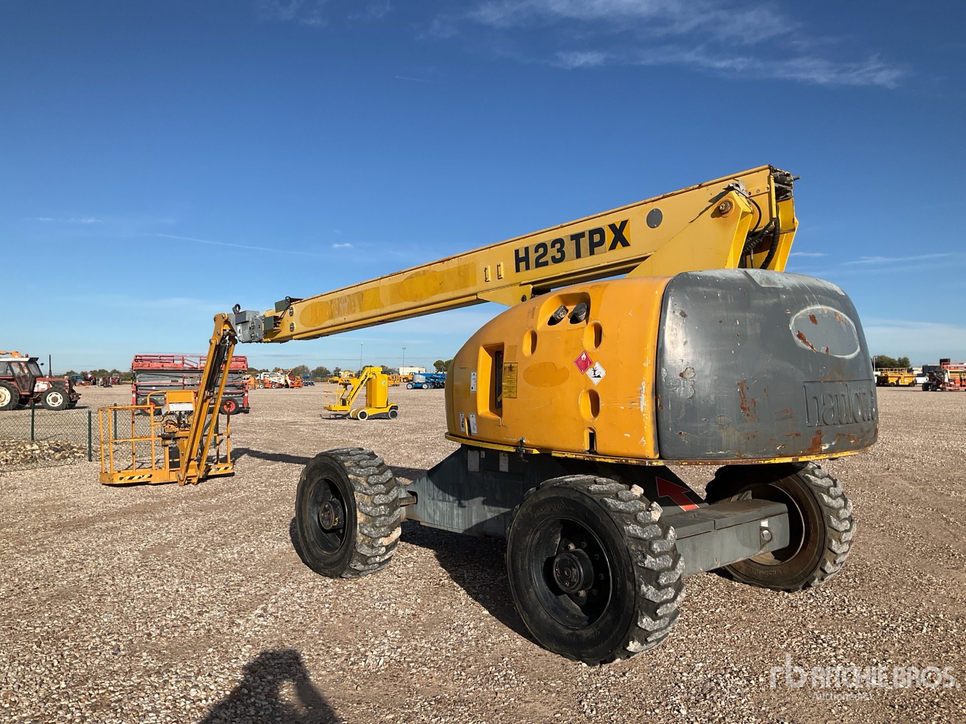 General Appearance with Picture, Right Front Corner