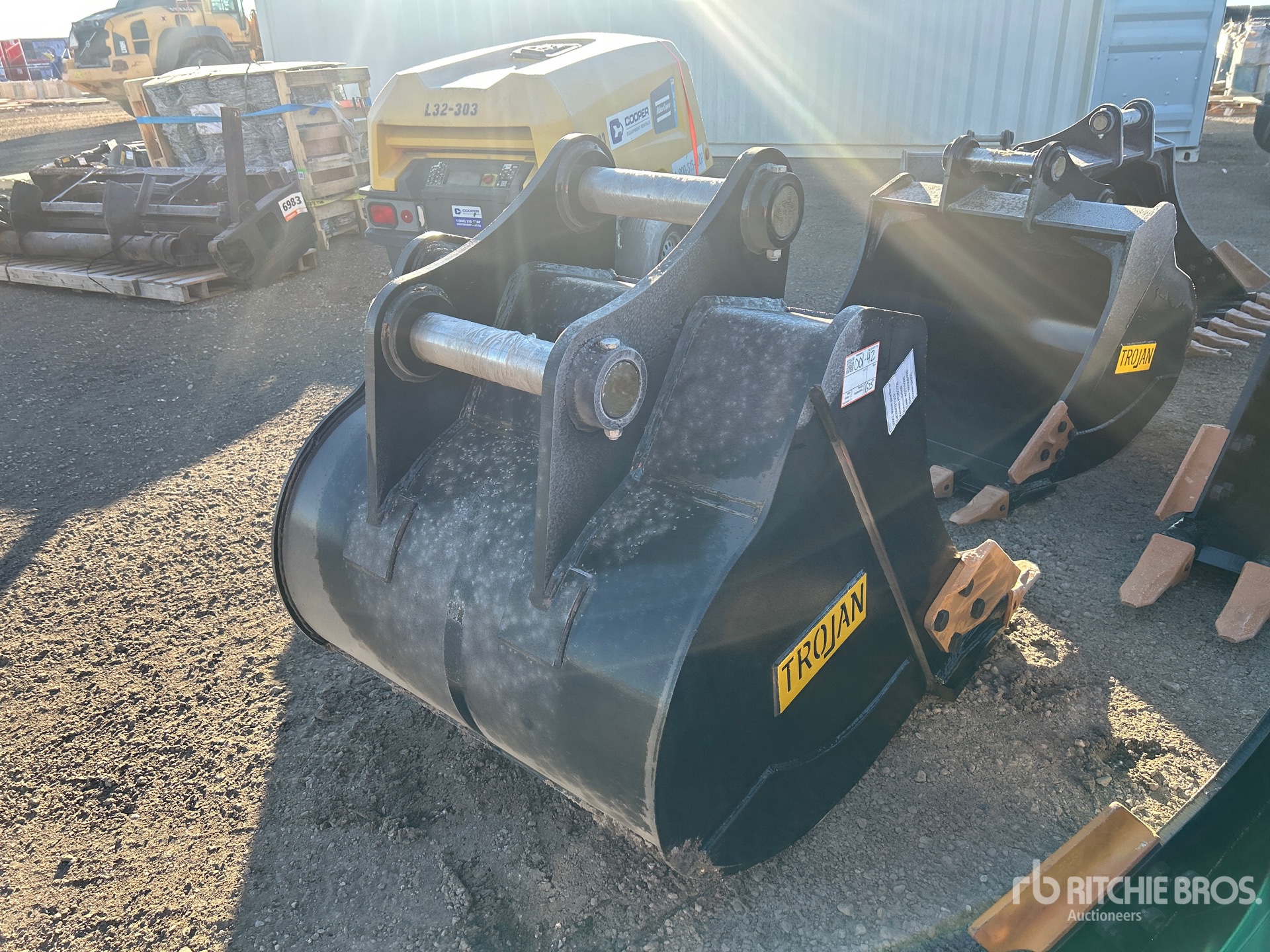 General Appearance with Imagen: esquina trasera derecha