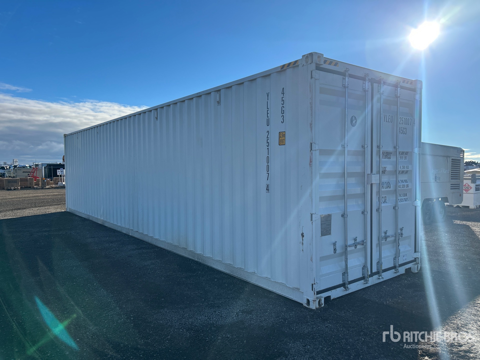 General Appearance with Picture, Right Front Corner