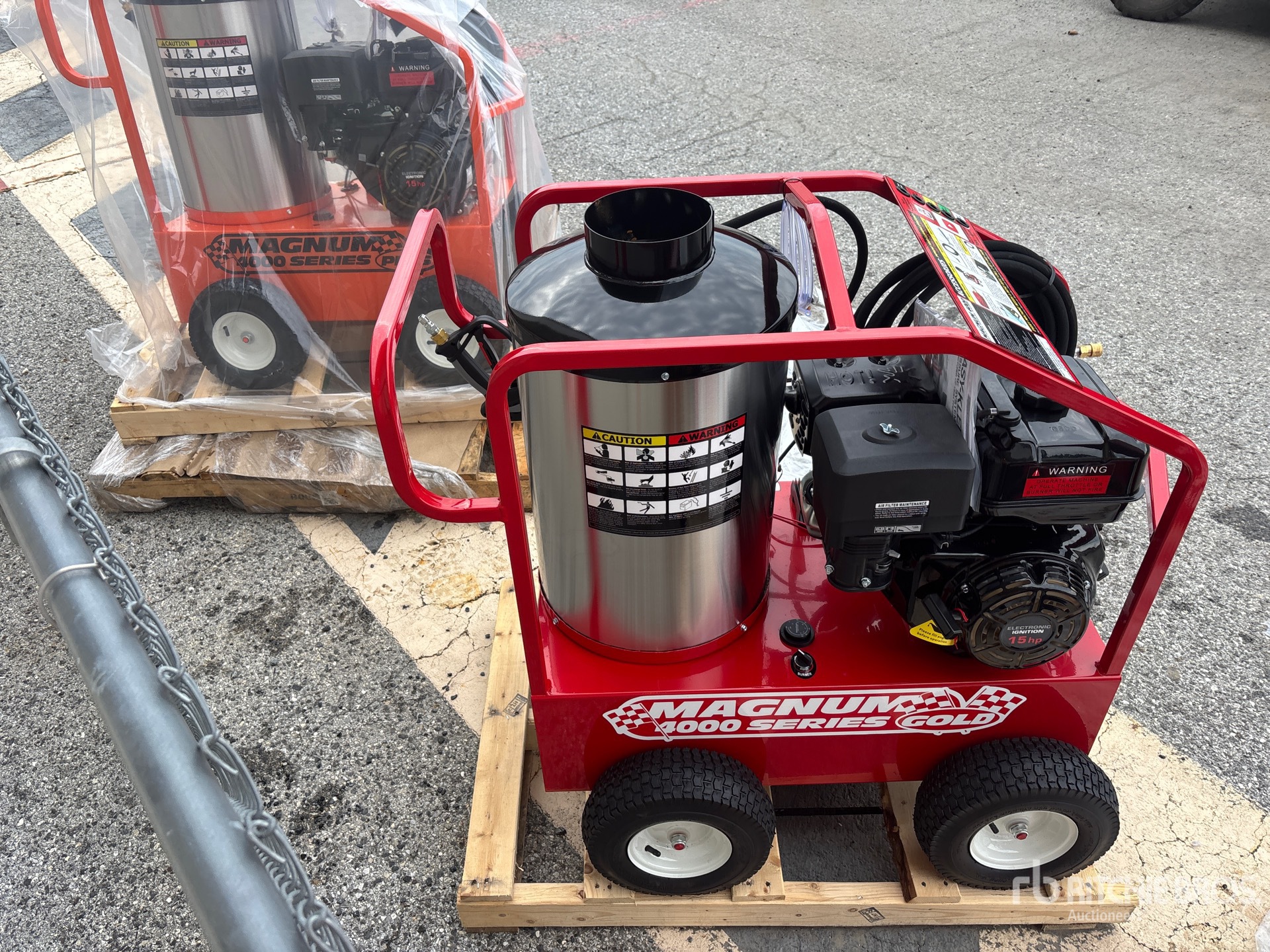 General Appearance with Picture, Right Rear Corner