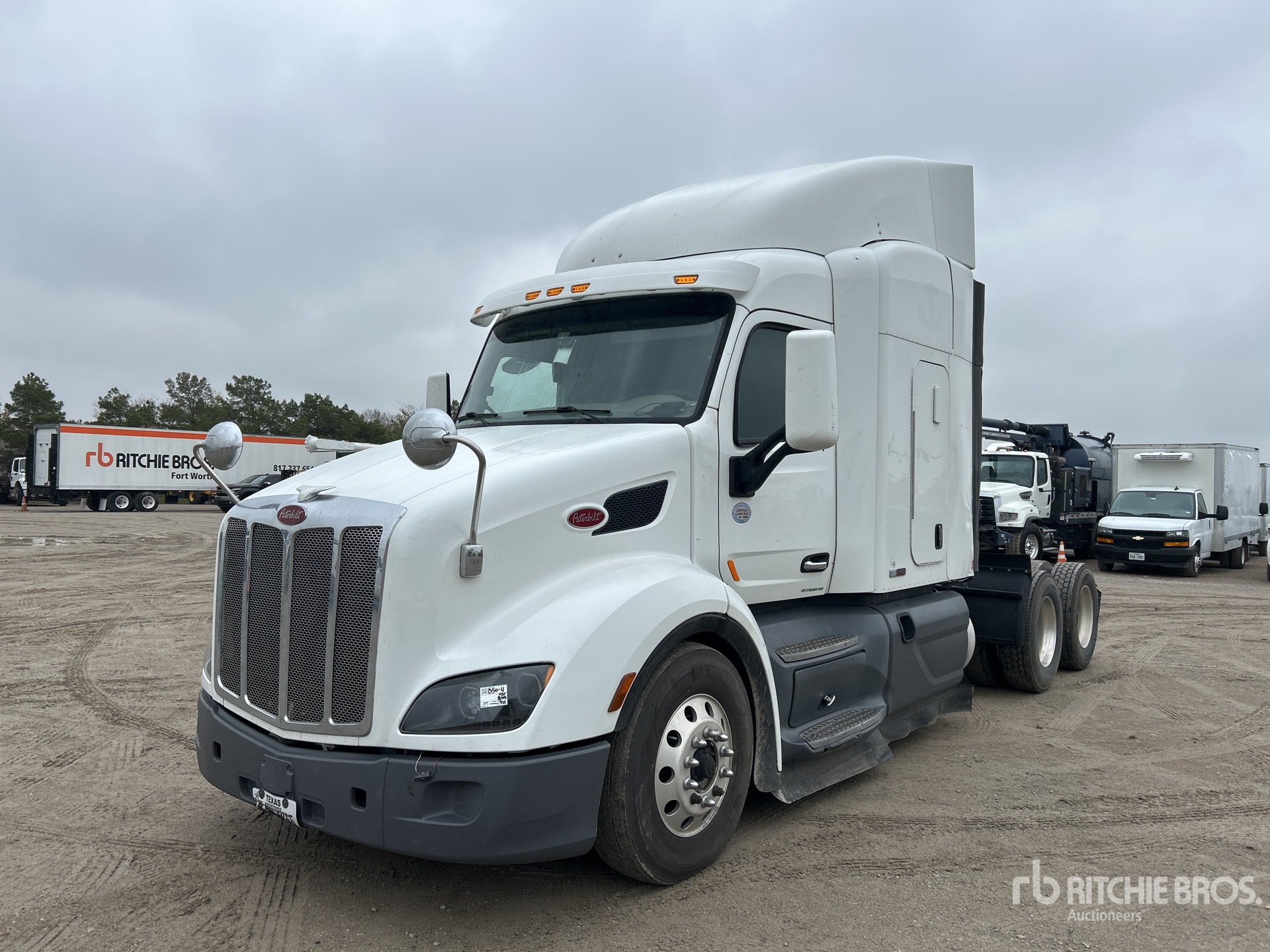 General Appearance with Featured Photo