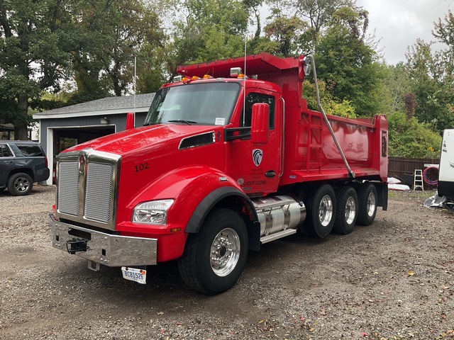 2021 Kenworth T880 8x4 Tri/A Dump Truck 2021 Kenworth T880 8x4 Tri/A Dump Truck