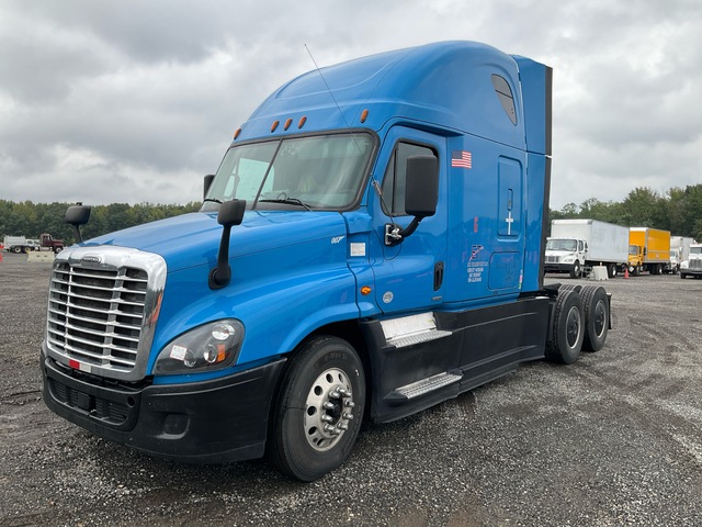 2018 Freightliner Cascadia 125 6x4 T/A Sleeper Truck Tractor
