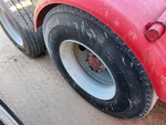 4 Underbody - Truck with 