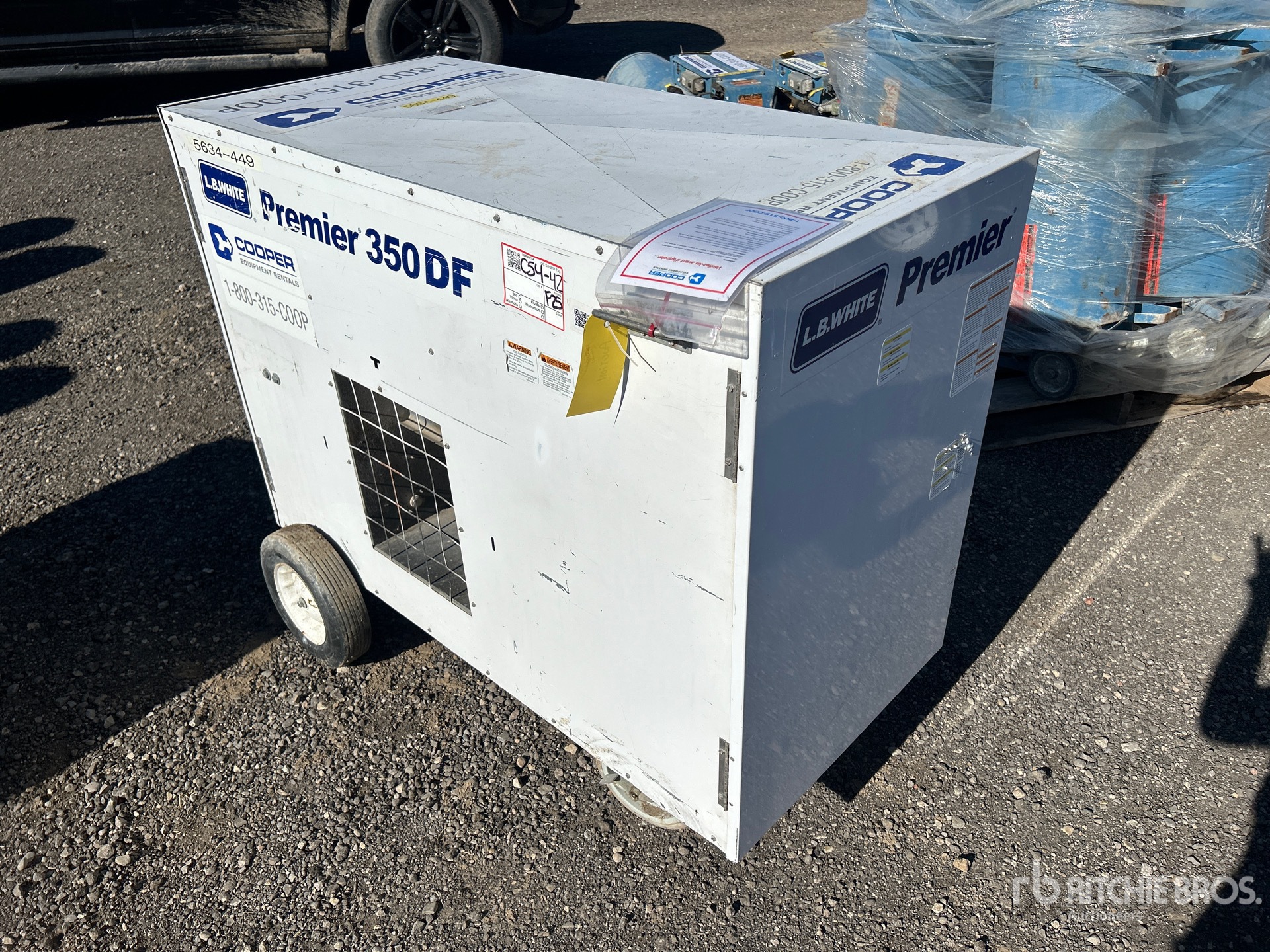 General Appearance with Picture, Left Rear Corner