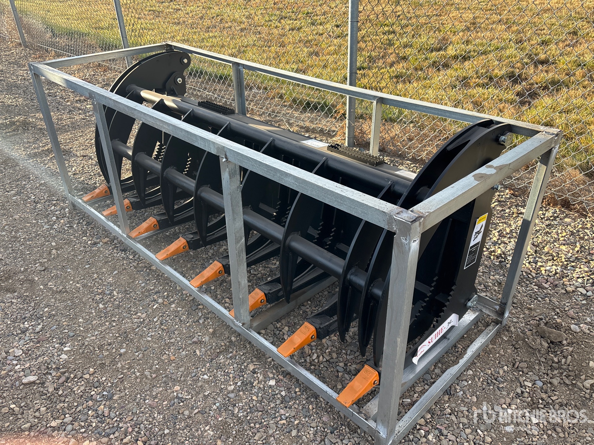 General Appearance with Foto, angolo anteriore sinistro