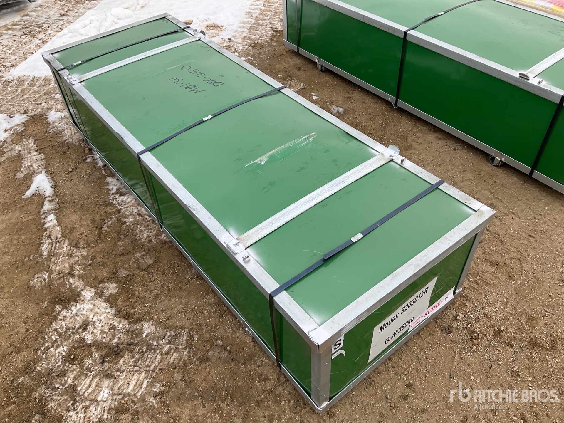 General Appearance with Image, coin arrière droit