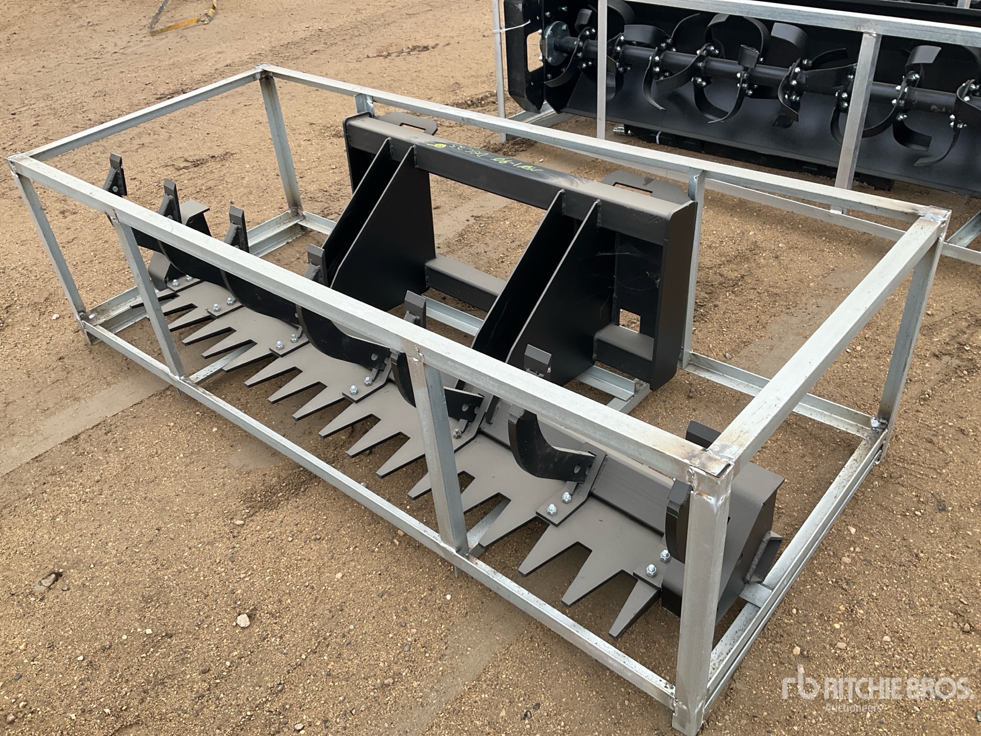 General Appearance with Bild, Ecke vorne links