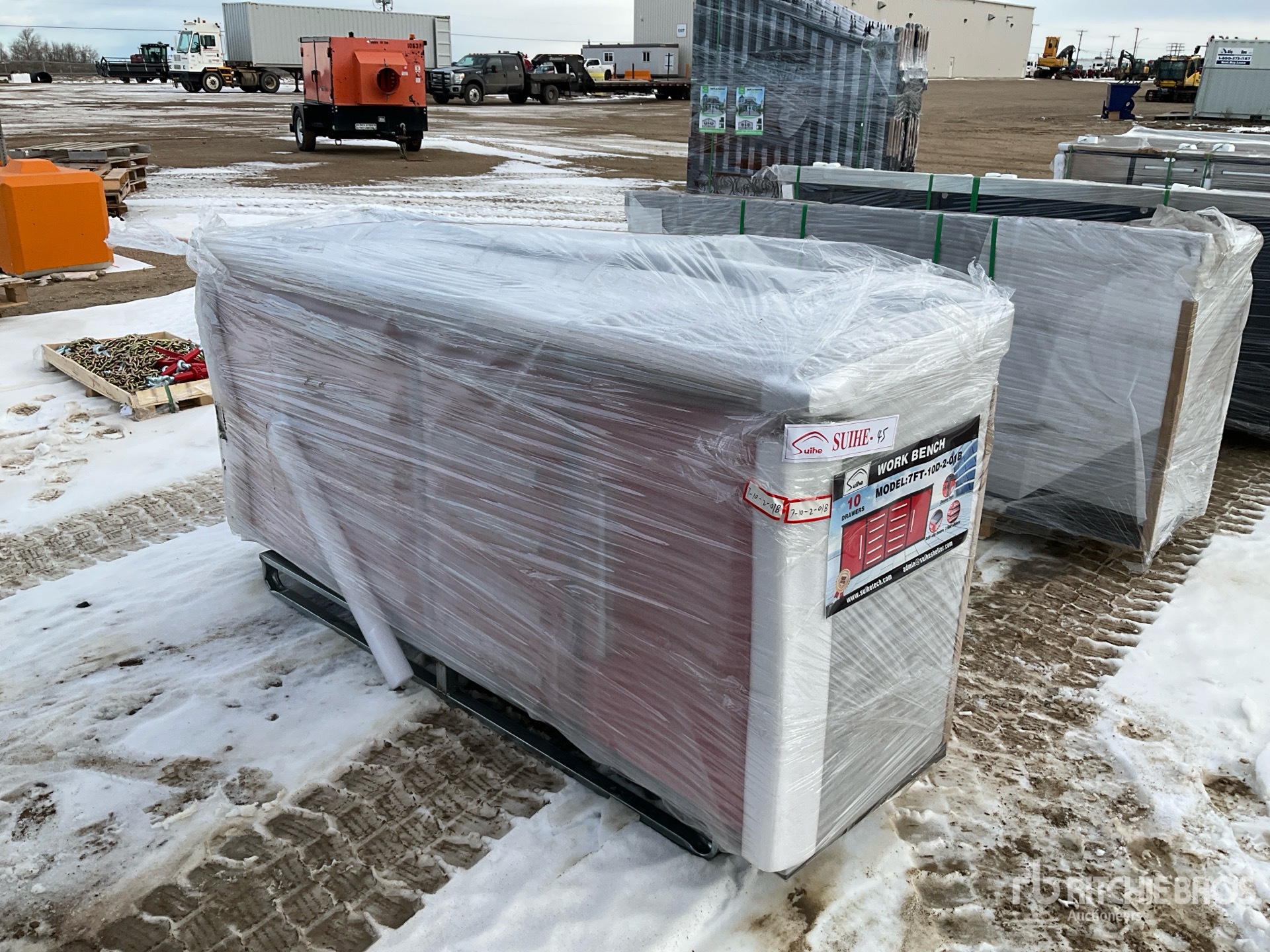 General Appearance with Picture, Left Front Corner