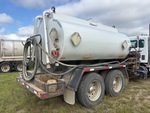 Tank Truck with 