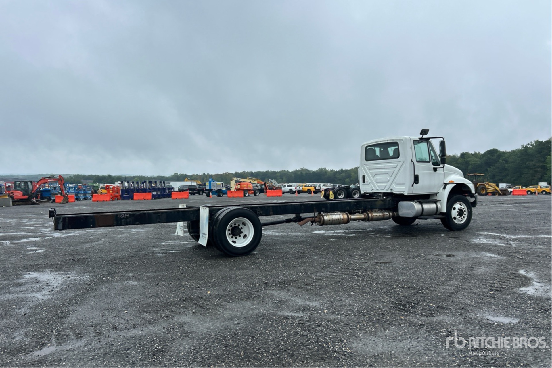 CAMIóN CHASIS 2017 INTERNATIONAL 43004X2