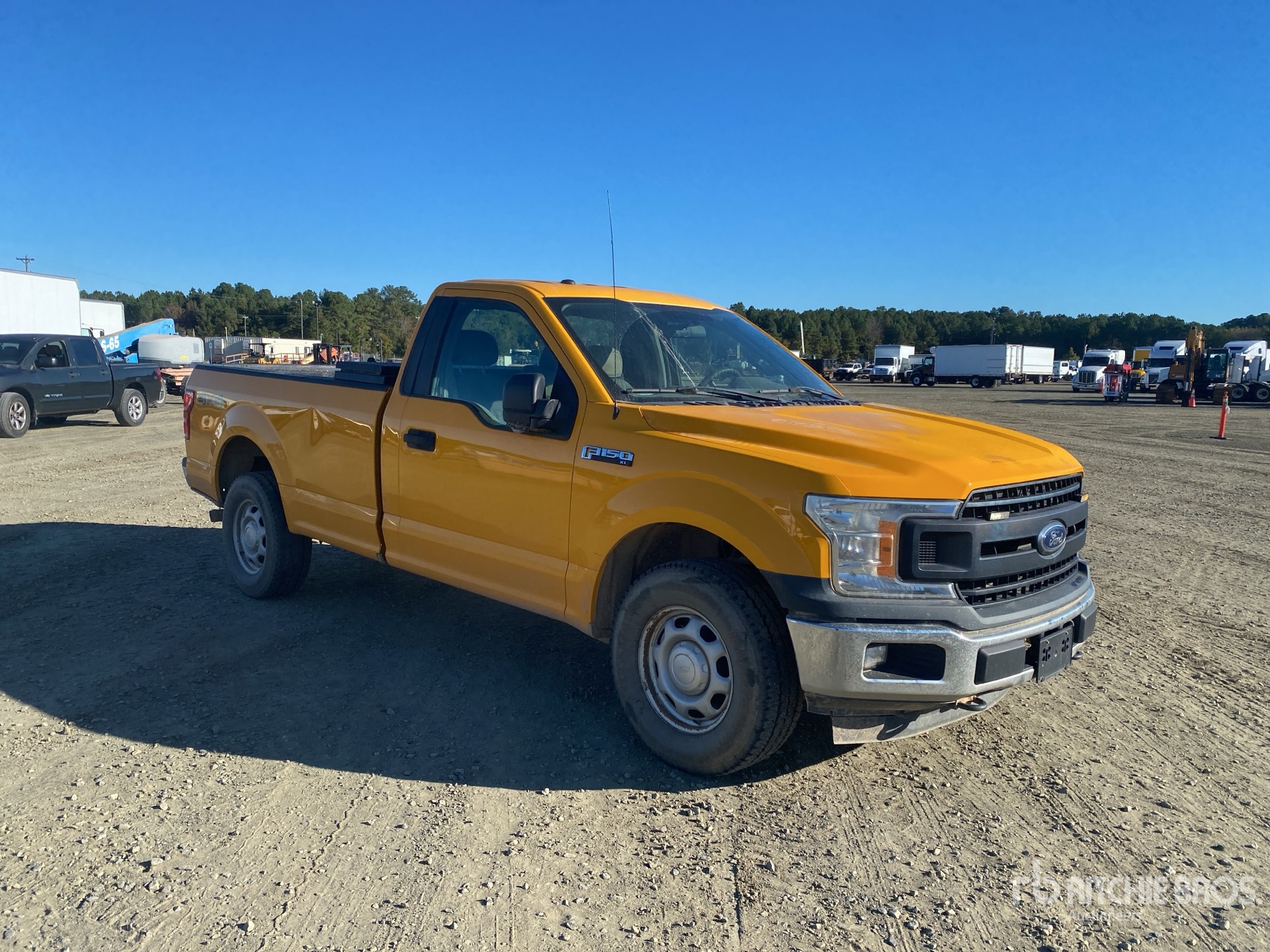 General Appearance with Picture, Right Front Corner
