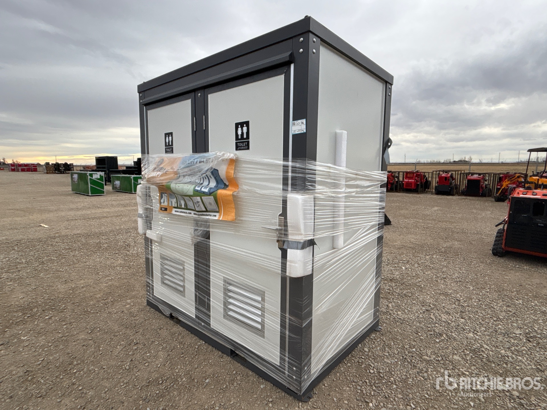 General Appearance with Picture, Left Front Corner