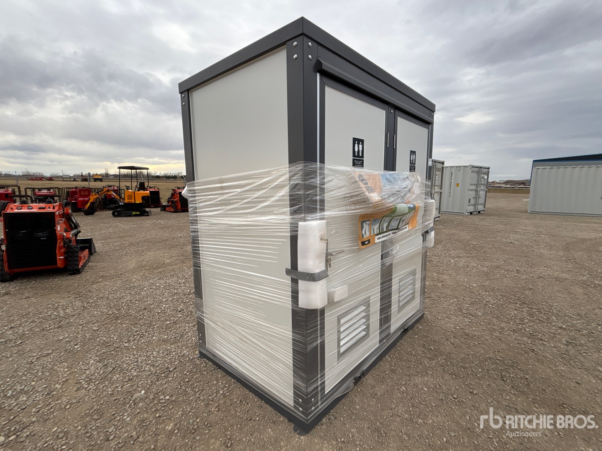 General Appearance with Picture, Right Front Corner