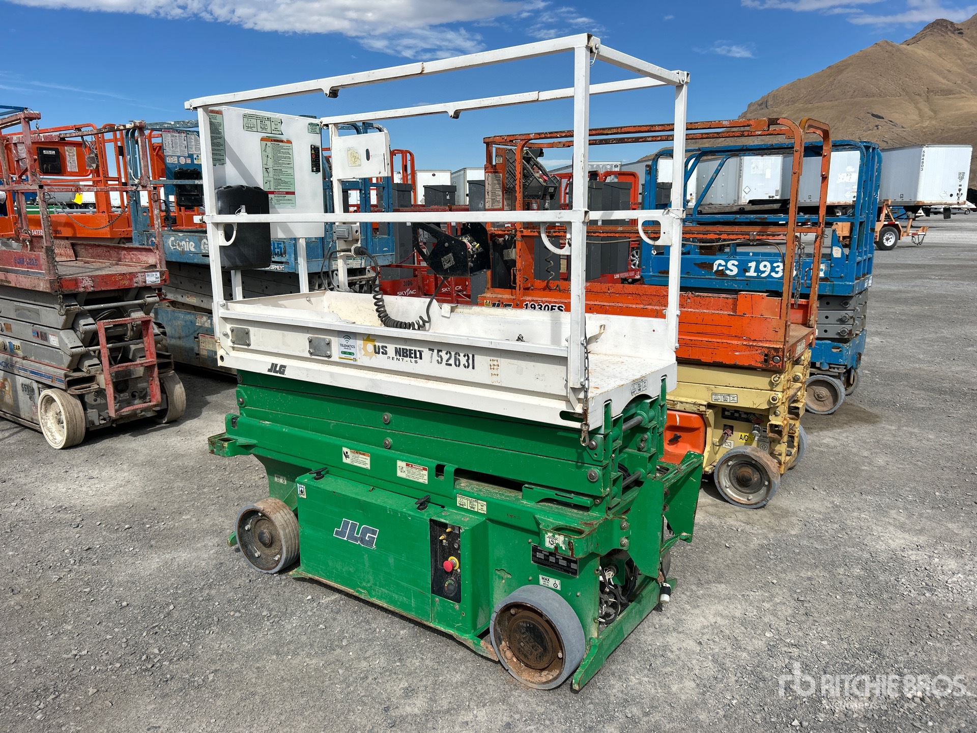 ELEVADOR TIJERA 2015 JLG 1932RS