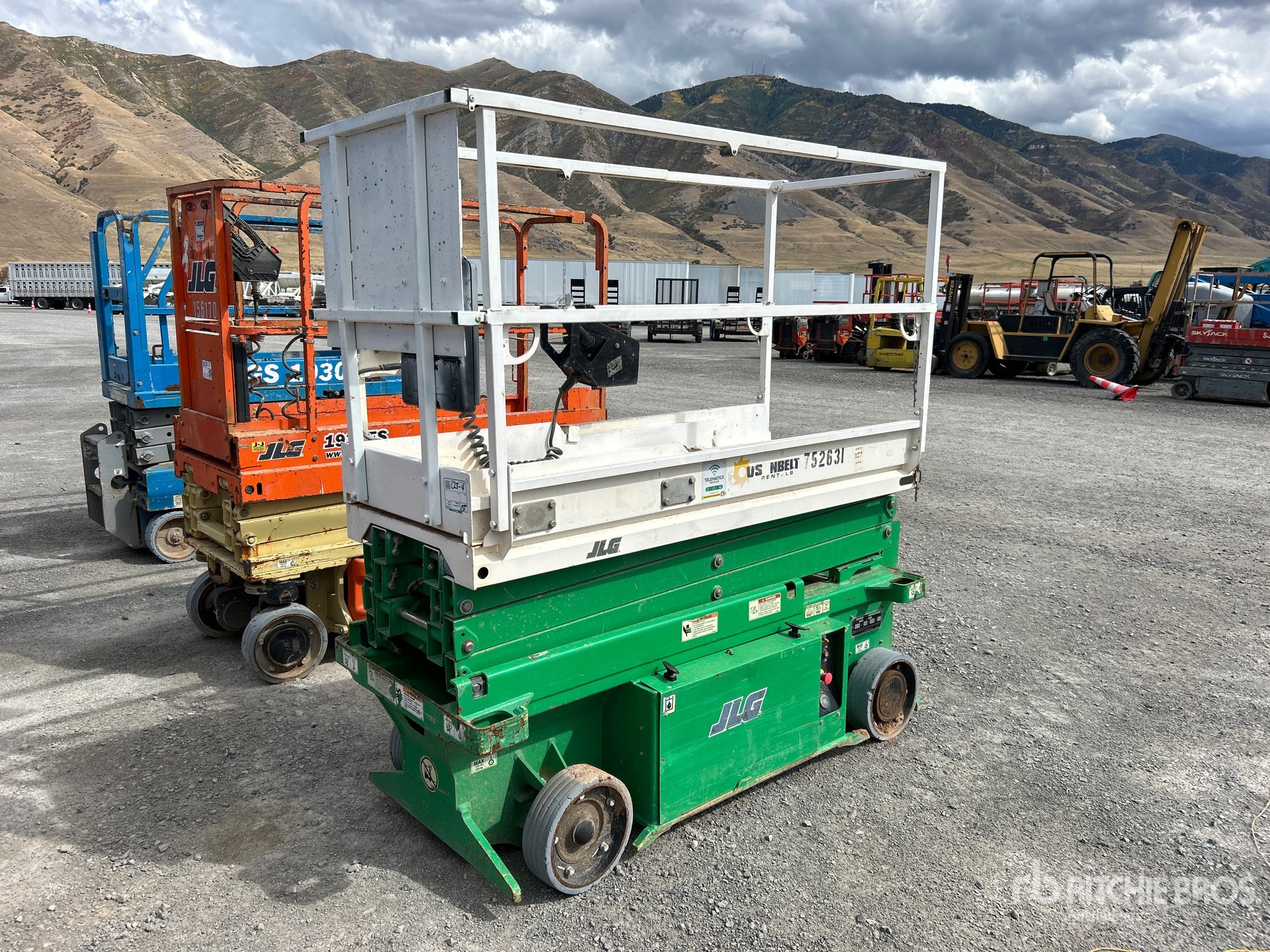 ELEVADOR TIJERA 2015 JLG 1932RS