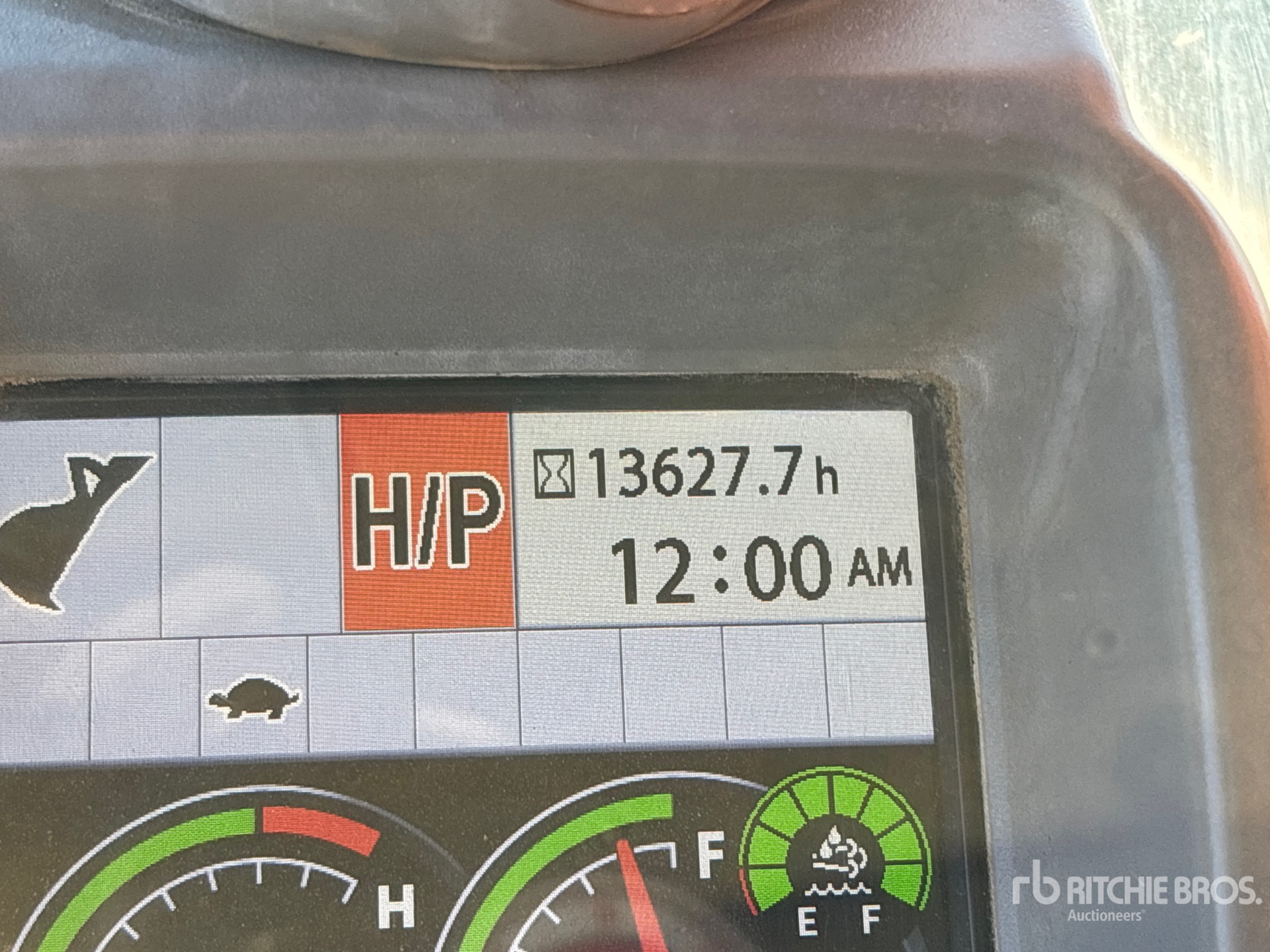 General Appearance with Hour Meter / Odometer