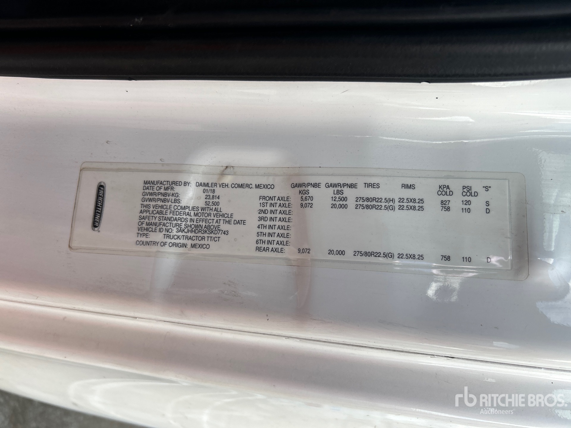General Appearance with Serial Number / VIN