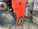 Chassis with Quick Coupler to Arms Pins