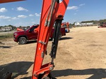 Hydraulics with Bucket Cylinder