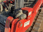 Hydraulics with Auxiliary Hydraulic Plumbing