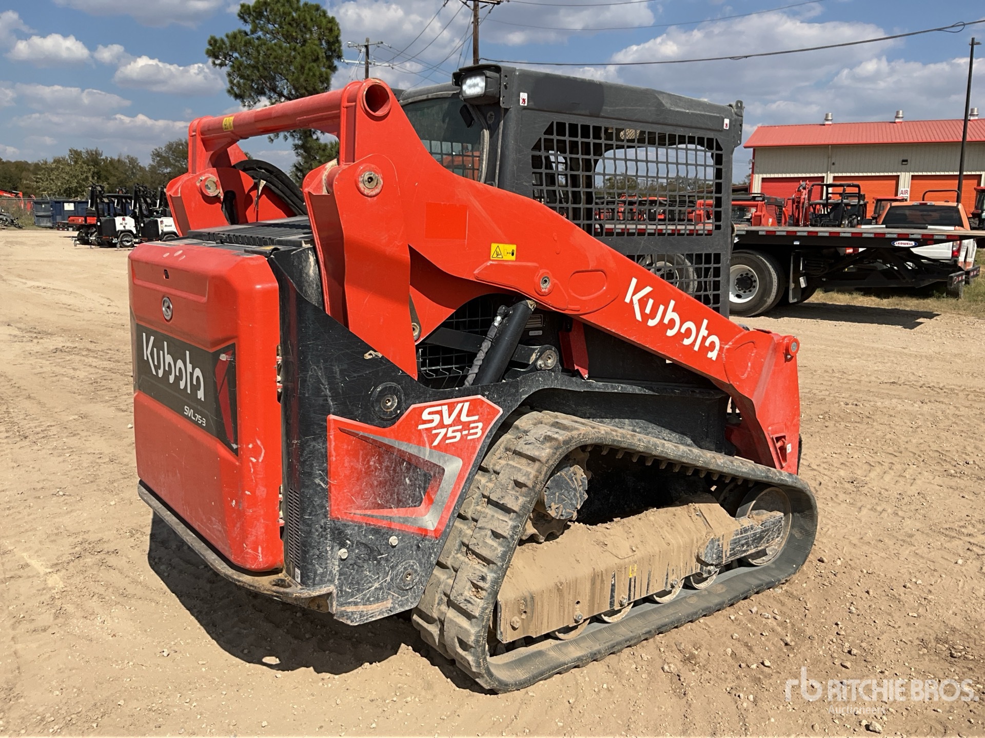 MINI CARGADOR SOBRE ORUGAS 2023 KUBOTA SVL753
