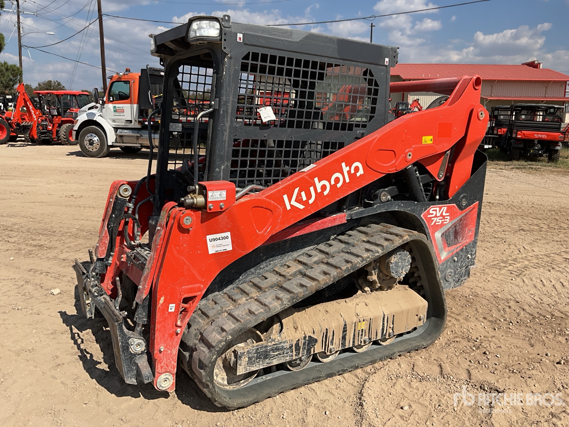 MINI CARGADOR SOBRE ORUGAS 2023 KUBOTA SVL753