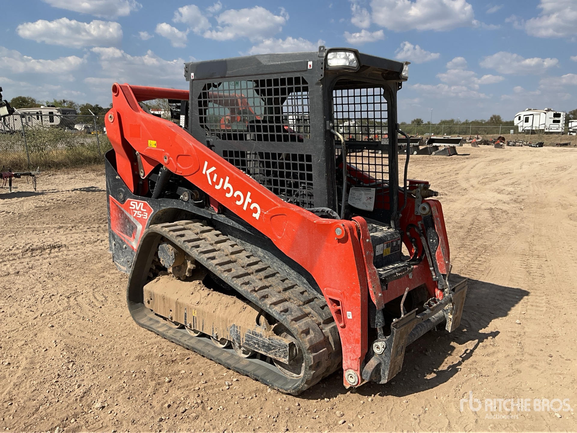 MINI CARGADOR SOBRE ORUGAS 2023 KUBOTA SVL753