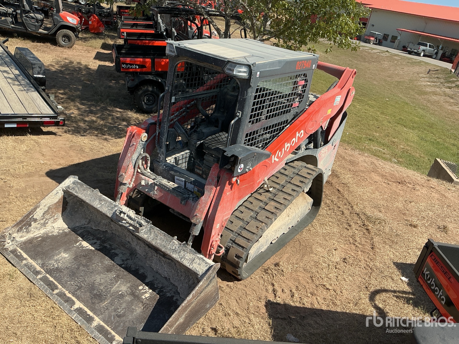 MINI CARGADOR SOBRE ORUGAS 2024 KUBOTA SVL753