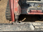 Hydraulics with Bucket Tilt Cylinders