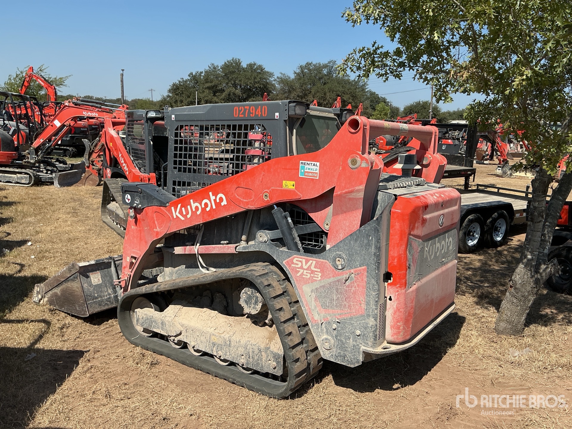 MINI CARGADOR SOBRE ORUGAS 2024 KUBOTA SVL753