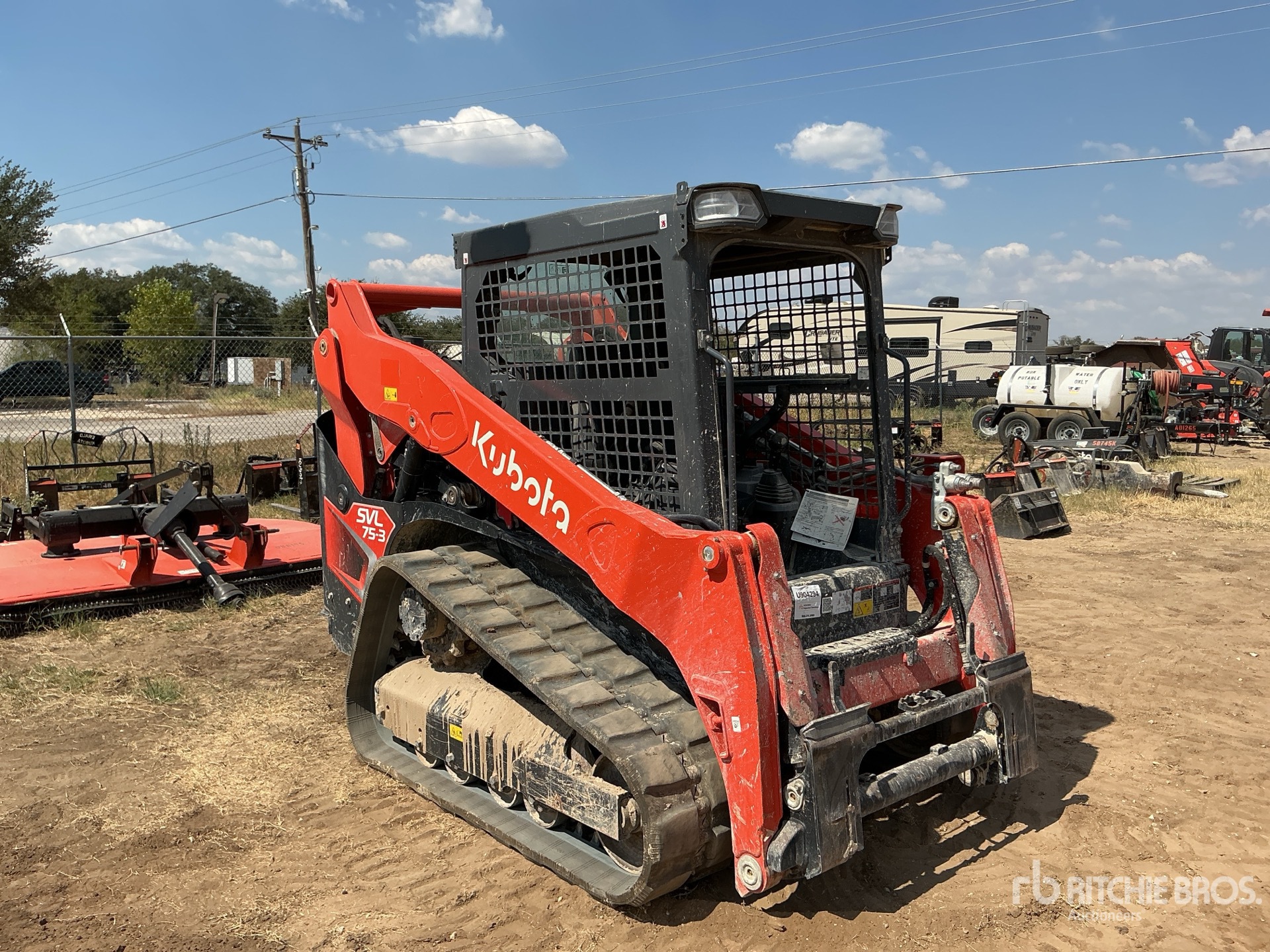 MINI CARGADOR SOBRE ORUGAS 2024 KUBOTA SVL753