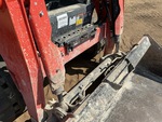 Hydraulics with Bucket Tilt Cylinders