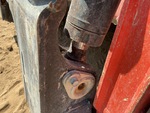 Hydraulics with Bucket Tilt Cylinders