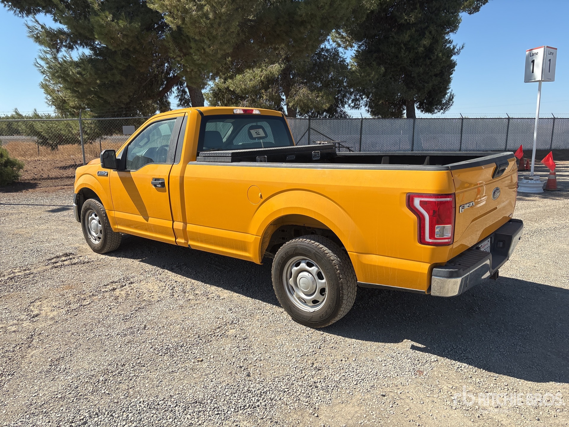 General Appearance with Picture, Left Rear Corner