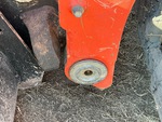 Chassis with Quick Coupler to Arms Pins