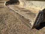 Specialty with Loader Bucket Cutting Edge/Shanks/Teeth