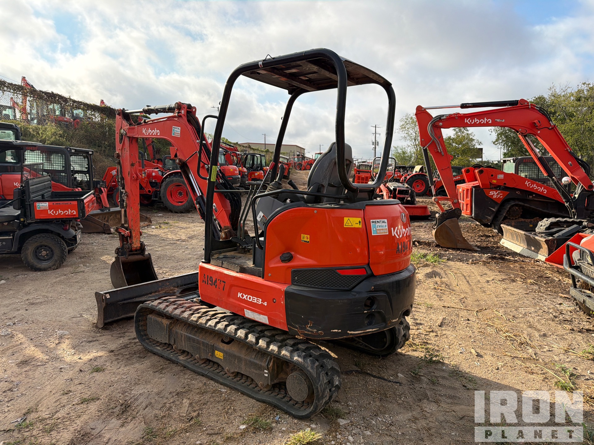 General Appearance with Picture, Left Rear Corner