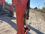 Hydraulics with Auxiliary Hydraulic Plumbing