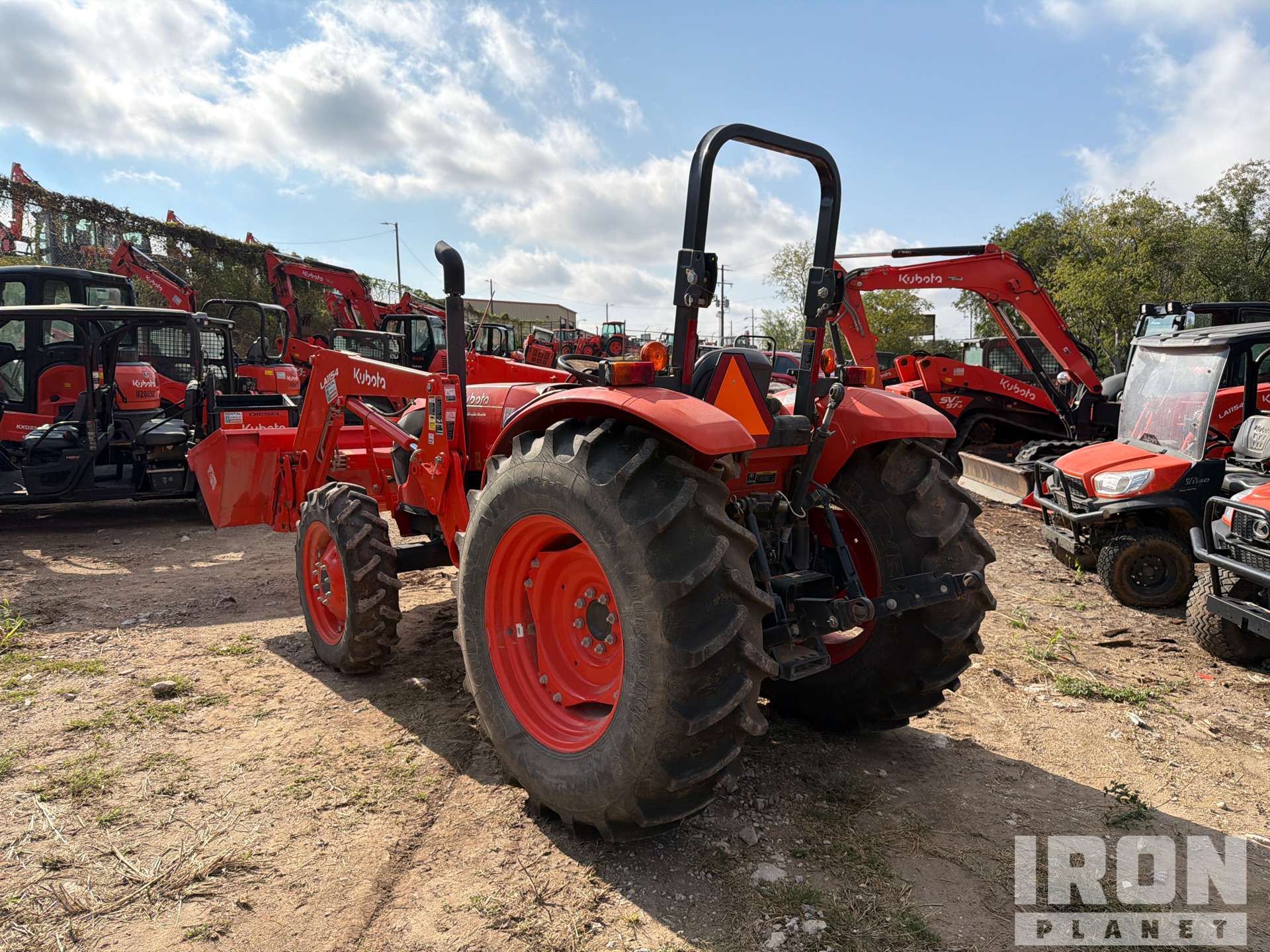 Aspect général with Image, coin arrière gauche