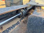 Hydraulics with Blade Angle Cylinders