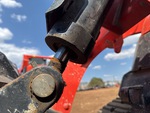 Hydraulics with Bucket Tilt Cylinders
