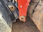 Chassis with Quick Coupler to Arms Pins