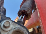 Hydraulics with Bucket Tilt Cylinders