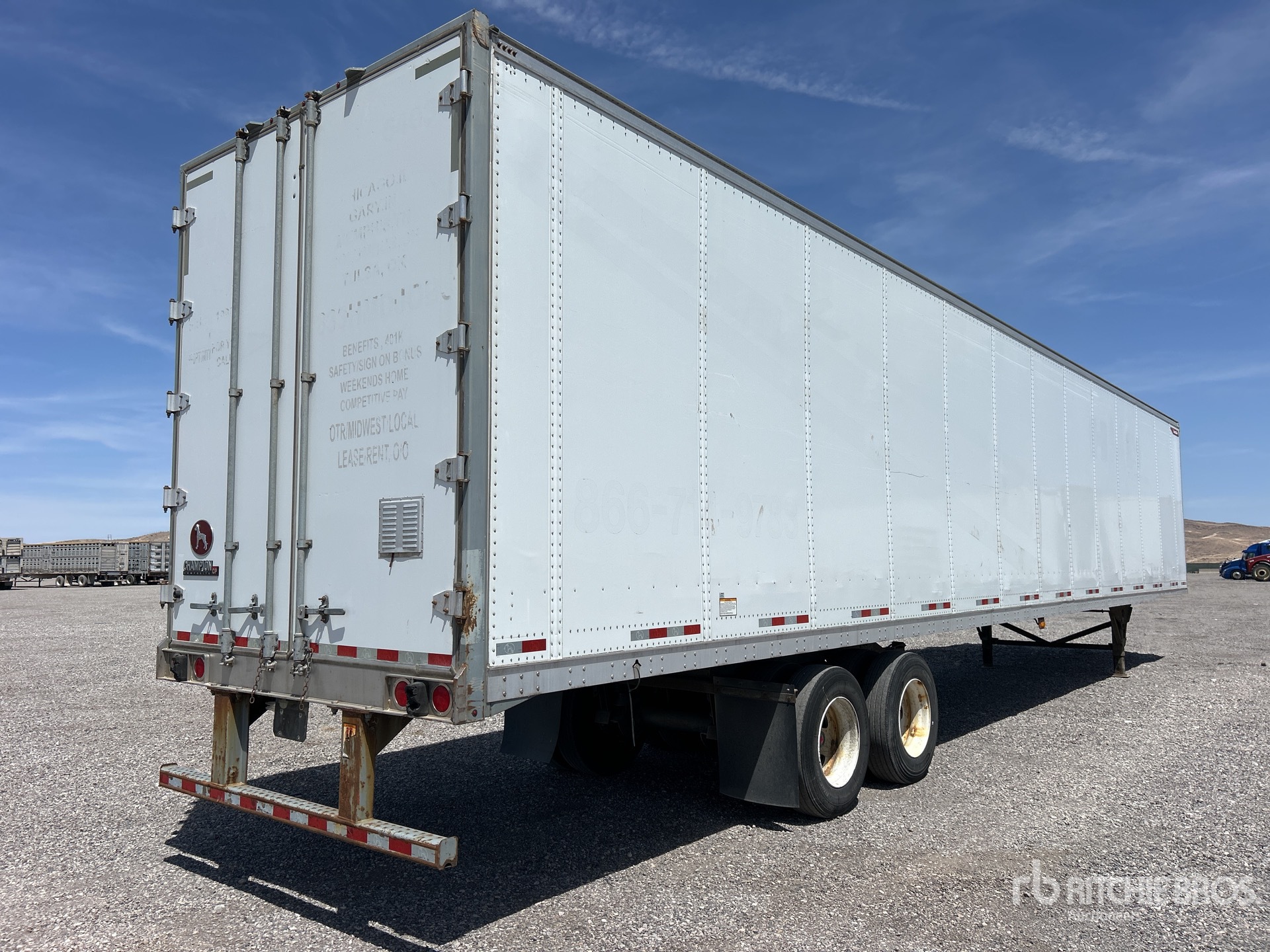 General Appearance with Picture, Right Rear Corner