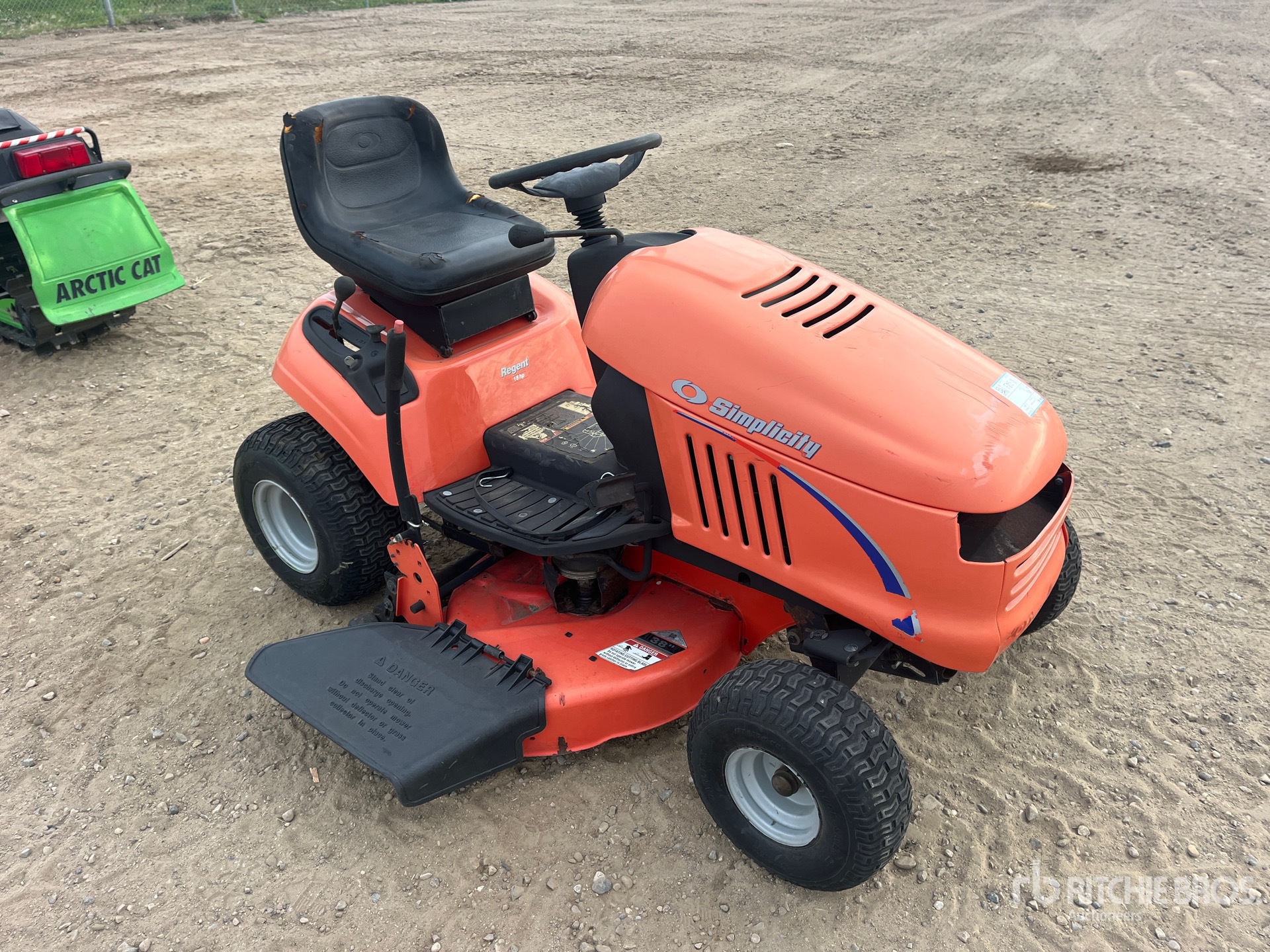 General Appearance with Picture, Right Front Corner