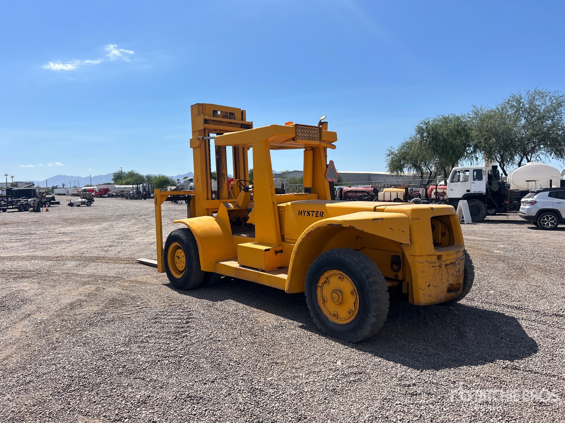 MONTACARGAS HYSTER H300B