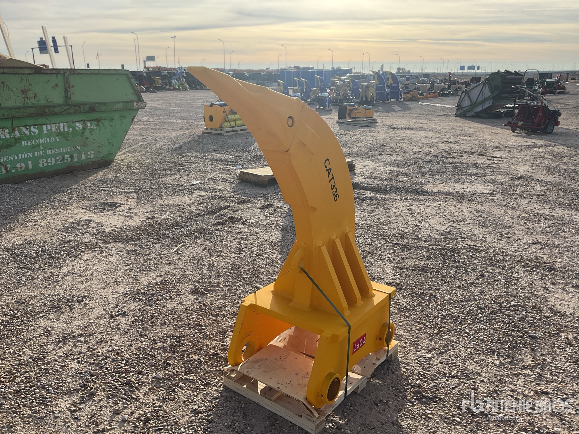 Aspect général with Image, coin avant gauche