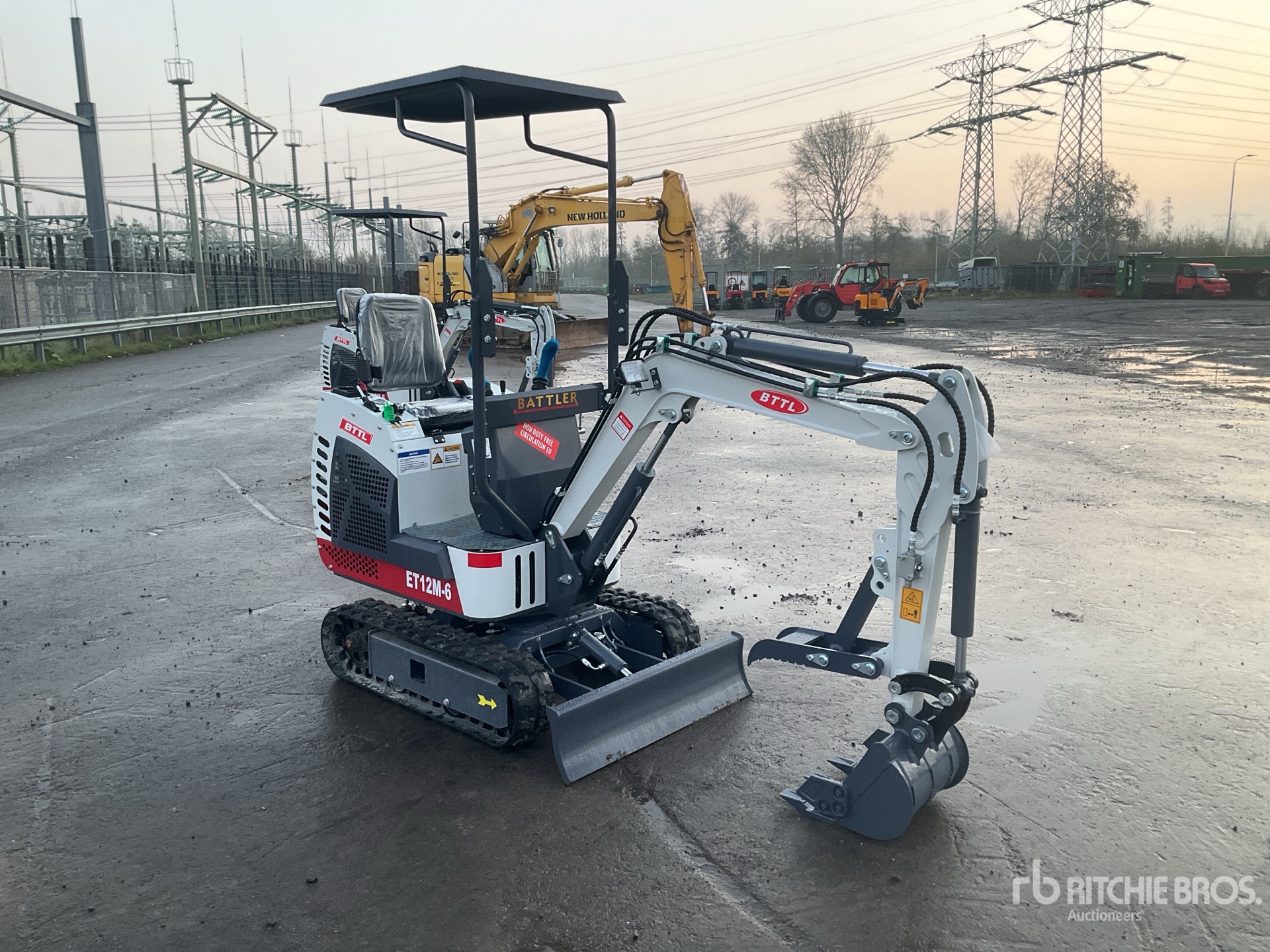 General Appearance with Picture, Right Front Corner